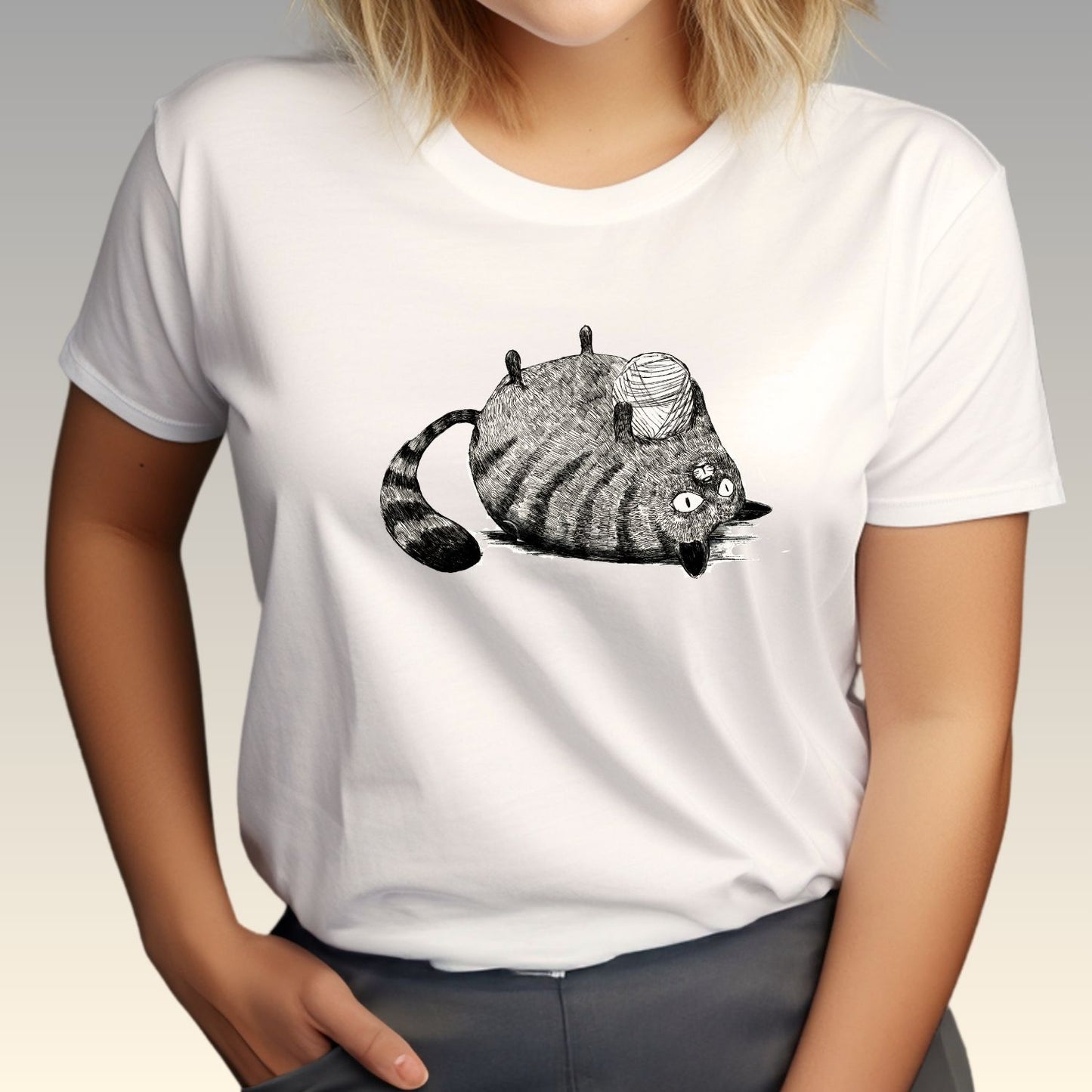 Cat with Wool - T-shirt